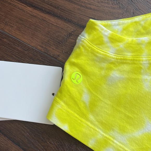 Lululemon NWT All Yours Crop Tank Tie Dye in size 12 - Picture 4 of 7